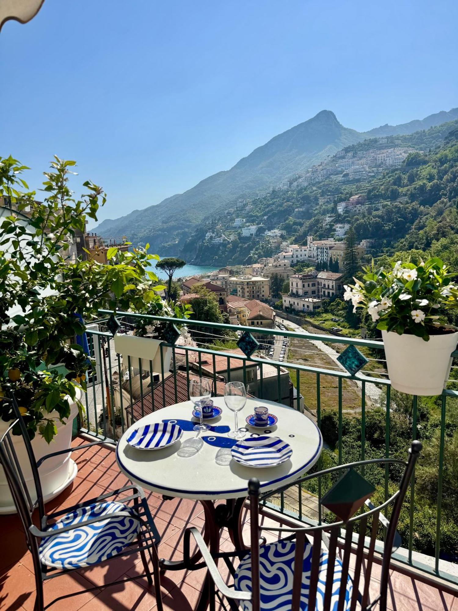 Panoramic Flat Amalfi Coast - Sea View 1 Leilighet Vietri Eksteriør bilde